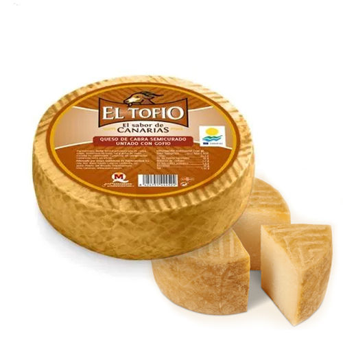 Cheese EL TOFIO GOAT SEMI-MATURED WITH GOFIO